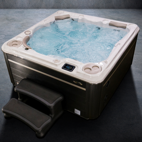 how long do hot tubs last